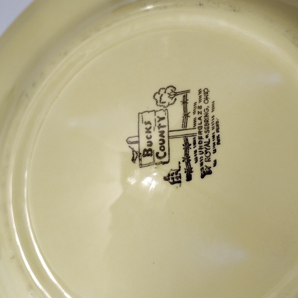1950s Royal China Sebring Ohio Bucks County Farm Scene Yellow 10" Dinner Plate - Picture 3 of 4